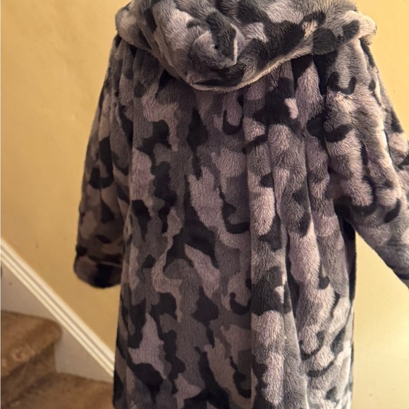 NWT Isaac Mizrahi Black and Gray Camoflage Jacket 3XL - Picture 2 of 9